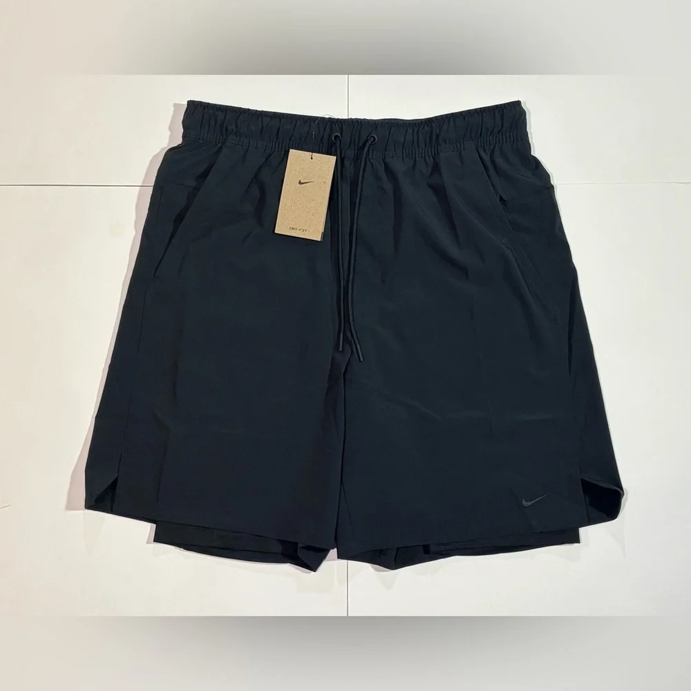 Nike Unlimited Men's Dri-FIT ADV 7